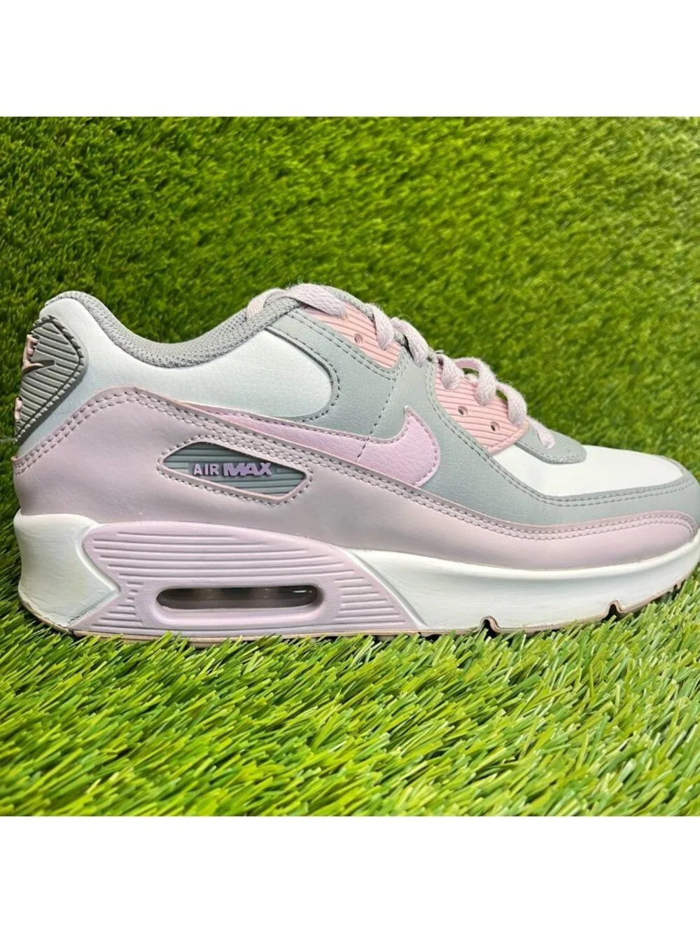 Nike Air Max 90 Girls Size 7Y White Gray Pink Athletic Leather Shoes Sneakers